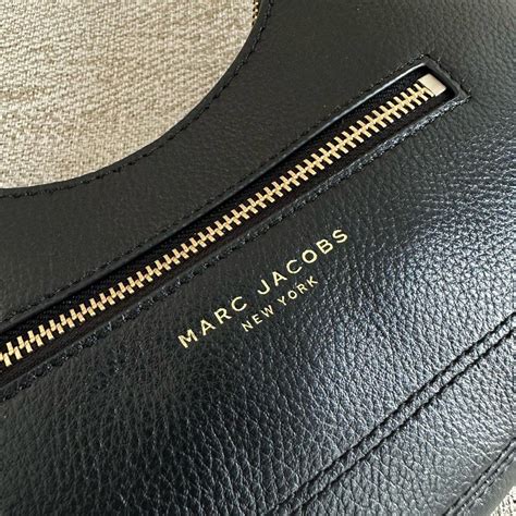 marc jacobs underarm bag.